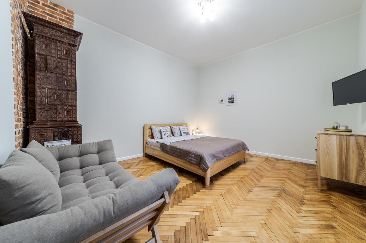 Inshiapartments On Teodora Square Lvov Exteriér fotografie